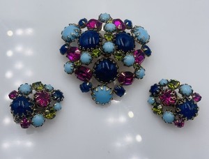 Authentic Schreiner Vintage Gold Plated Blue & Pink Glass Signed Pin & Earrings Set