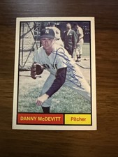 1982 Renata Galasso 1961 World Champions Yankees Danny McDevitt #10 Signed Auto