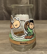 Vintage WELCH'S PEANUTS Charlie Brown & Lucy #4 It's Kick Off Time JELLY JAR