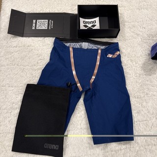 Arena Powerskin Primo Men’s Navy/Rose Gold Size 23