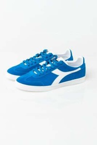 diadora blue trainers