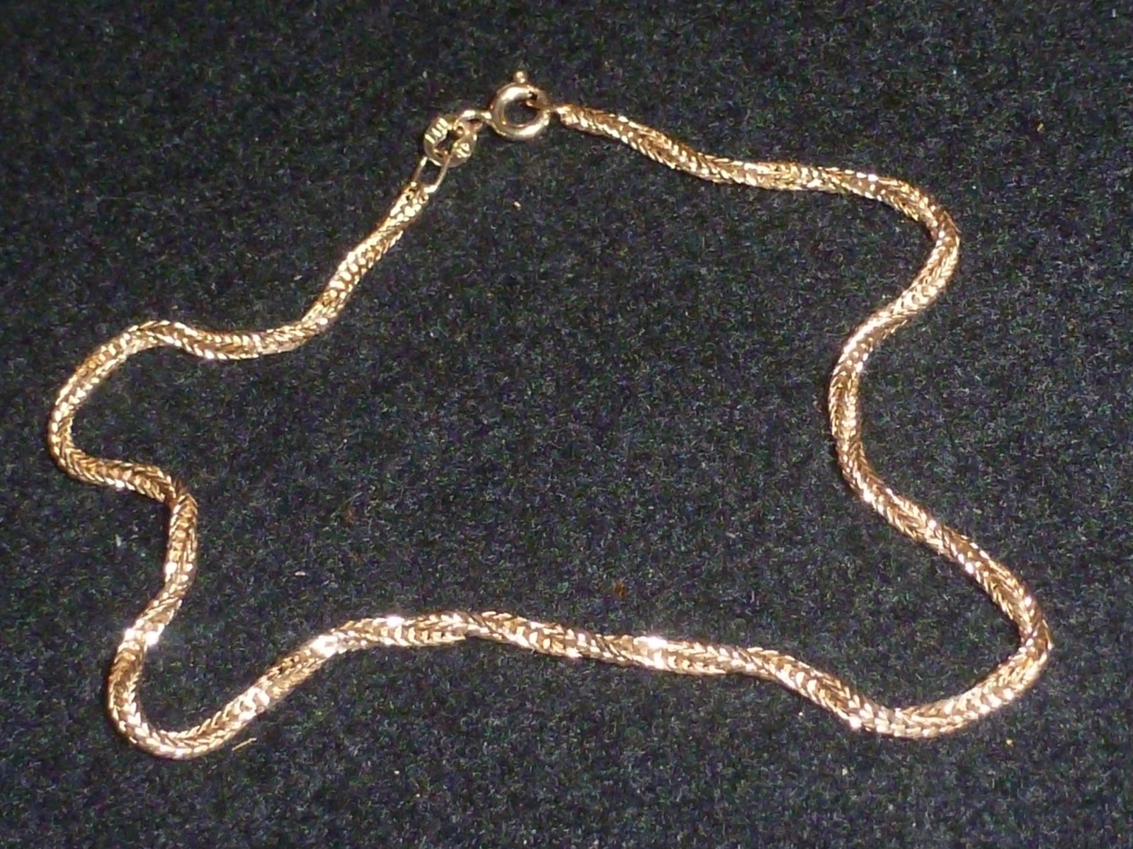 10K SOLID YELLOW GOLD TWISTED "WHEAT" LINK  BRACE… - image 1