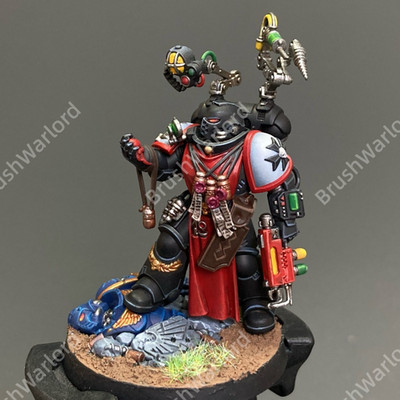 Primaris Apothecary Warhammer 40K Space Marines Black Templars ProPainted Model