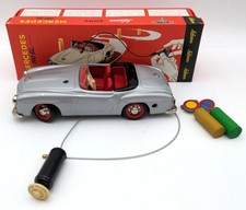 Schuco 01870 Diecast Mercedes 190 SL LN/Box