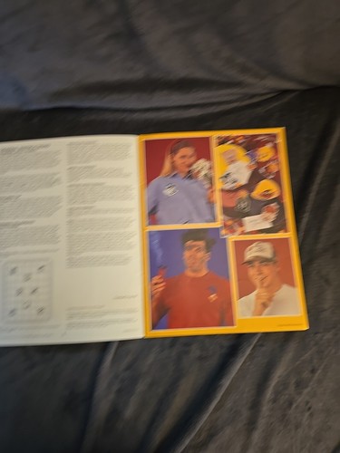 Leisure Arts THE OFFICIAL LOONEY TUNES CROSS STITCH BOOK Patterns #2723 VTG - Picture 2 of 13