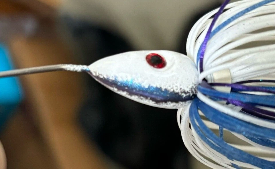 Sims Tackle 3/8ozSpinnerbait / Swimbait Predator Blue Back com lâmina de níquel - Imagem 4 de 4