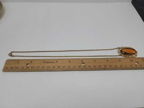 Vintage Art Deco Czech Amber Glass Open Filigree Pendant 1 5/8" L On Brass chain - Picture 8 of 16