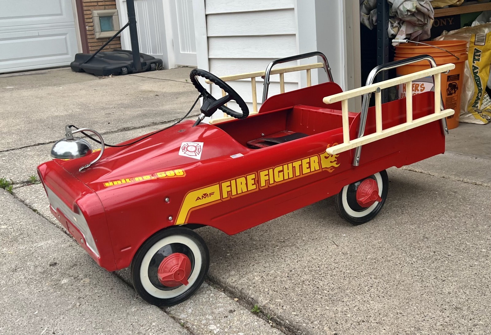 Roadmaster AMF Fire Truck Pedal Car 1960's Vintage Engine No 508 Toy