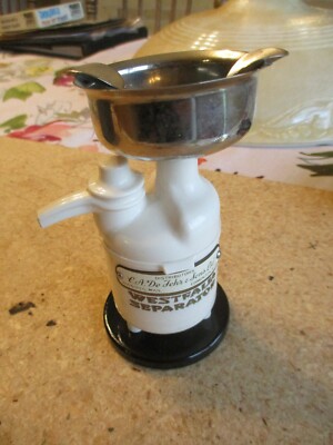 1930s SALESMAN SAMPLE WESTFALIA CREAM SEPARATOR ASHTRAY PROMO De FEHR CANADA