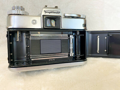 Voigtländer Bessamatic フィルムカメラ Voigtlander Bessamatic - 1950s Film Camera - Repaired and