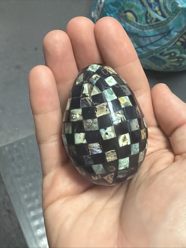 Abalone Shell Mosaic Decorative Egg Mother of Pearl Inlay Black Checkered Decor