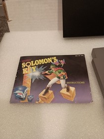Solomon's Key (Nintendo NES 1987) 5 screw - game and manual