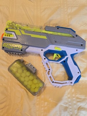 Nerf Hyper Rush-40 Blaster mit 70+ Schuss und Nachfüllkanister sehr guter Zustand