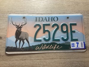 2005 Idaho License Plate Wildlife Elk 2529E