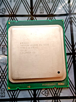 Intel Xeon E5-1620 (4x 3.60GHz) CPU Sockel 2011   (für X79 kompatible)