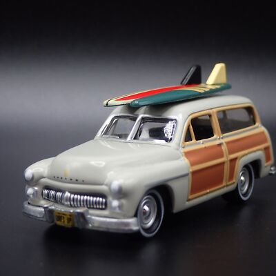 ミニカー 1/18 MARCURY 1950 custom Woodie BARNFIND 1:18 Scale 1950 Merc Custom Woody - YouTube
