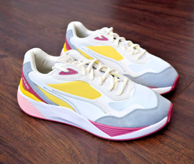 Puma RS-Metric White & Sun Ray Yellow Sneakers Women's Size 9.5 Athletic Shoes