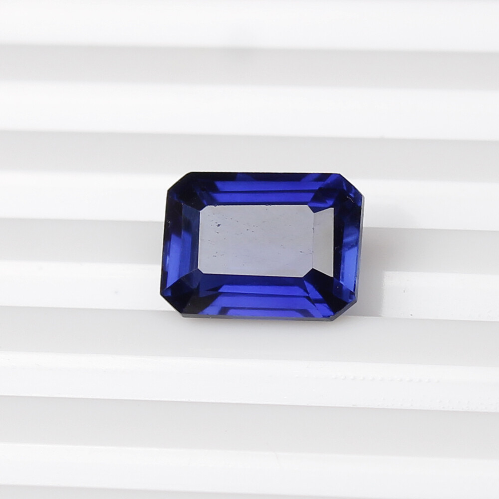Tanzanite Naturelle Non Chauffée - Bleue - Coussin Émeraude 11x9 Mm - ~3,95 Carats - Certifiée GDL - Pour Bijouterie Ou Collection