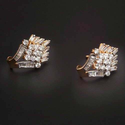 2,22 Cts Rotondo Baguette Diamanti Semicerchio Borchie Orecchini 14K Oro giallo - Foto 5 di 16