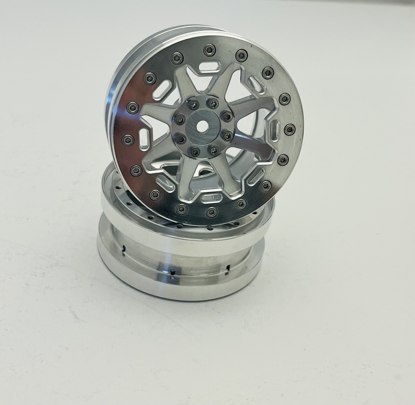 Picture 2 of 4