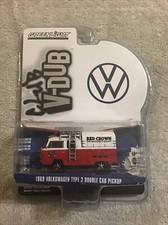 2022 Greenlight Club V-Dub CROWN 1969 VOLKSWAGEN TYPE 2 DOUBLE CAB PICKUP  1/64