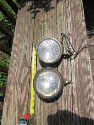 Vintage Lights/ unknown for what vehicle/ Untested