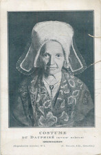 B585 Traditional costume from Dauphiné region France Graisivaudan area postcard