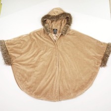 DENNIS by DENNIS BASSO Damen Cape Gr. 38-48 Camel Beige Kapuze Webpelz Kunstfell