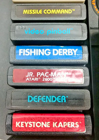 Atari 2600 In Case Bundle w/14 Games - Works Great!!!