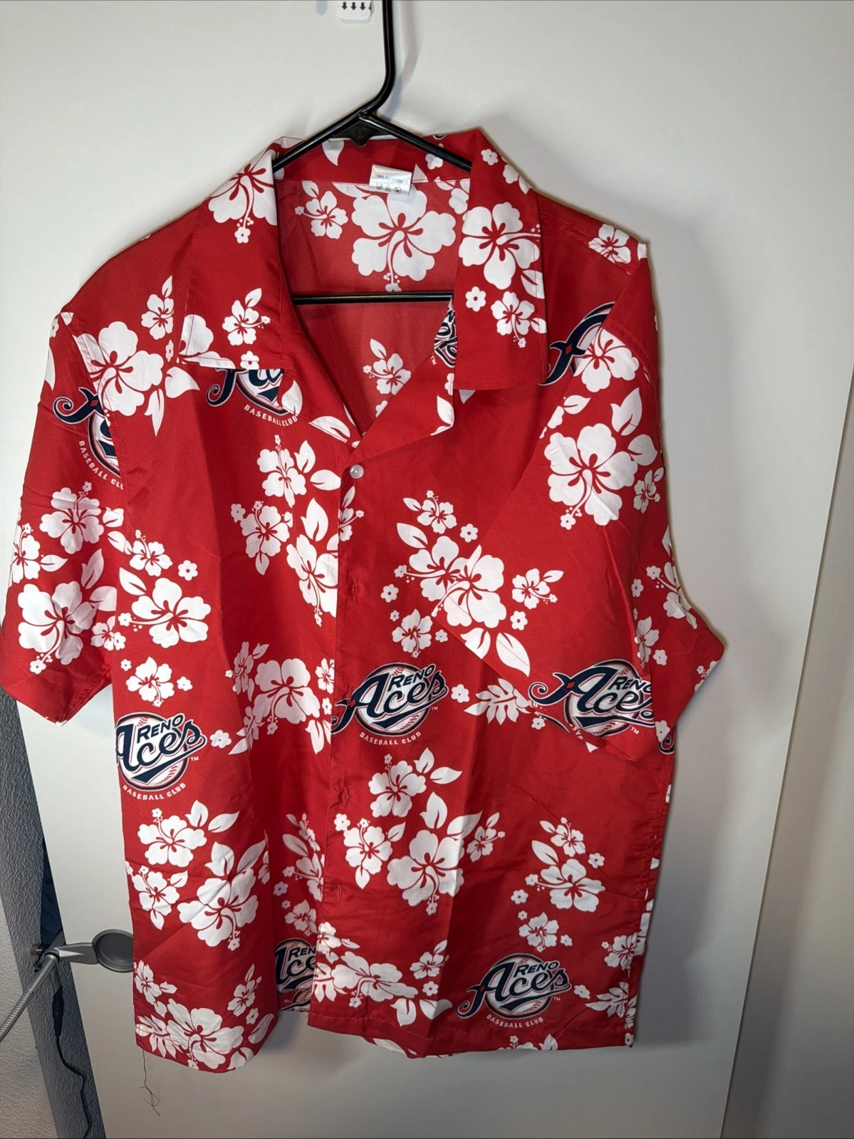 Reno Aces Hawaiin Button Up Shirt Size XL Red