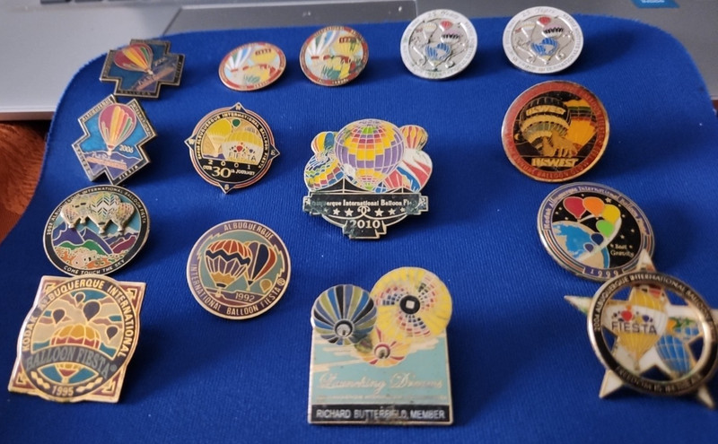 AIBF OFFICIAL MIXED HOT AIR BALLOON PIN lot. S/H COMB! LOK AT PHOTES