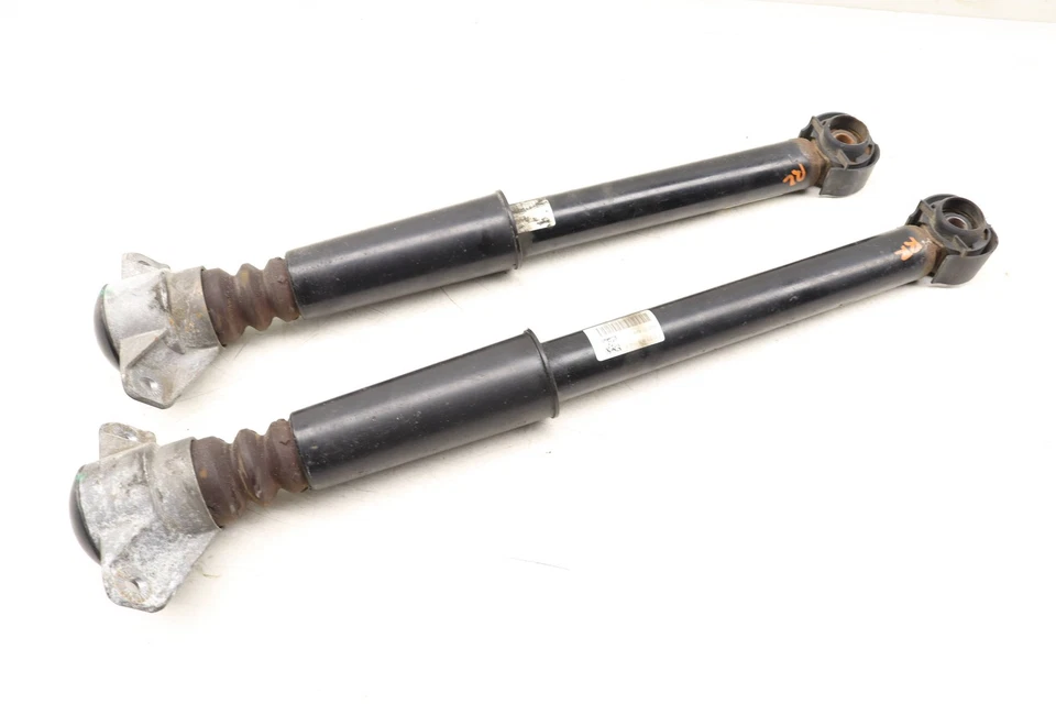 AUDI A5 QUATTRO 2013-2016 - Juego de puntal/amortiguador trasero 8T0513035AB Foto 3 de 4