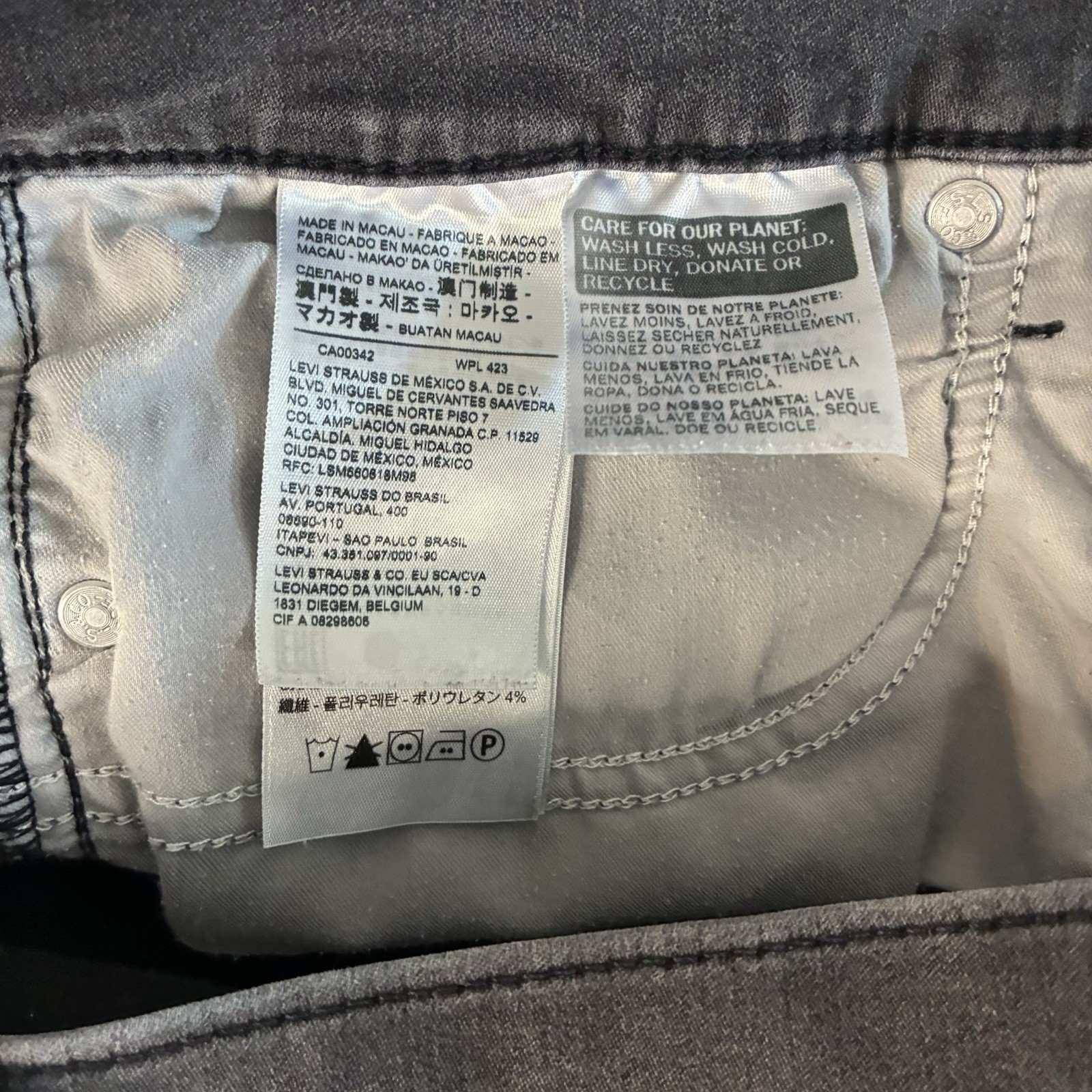 Levis 311 Shaping Skinny Jeans Womens 32 Black High Rise Stretch Denim thumbnail 3