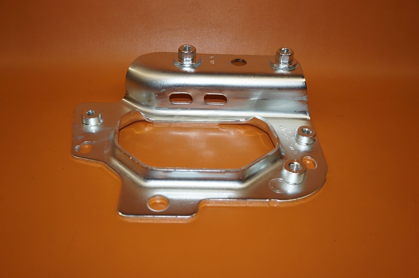 Bentley Continental GT 2011-2015 Left Bracket reinforcement P/N 3W0805677