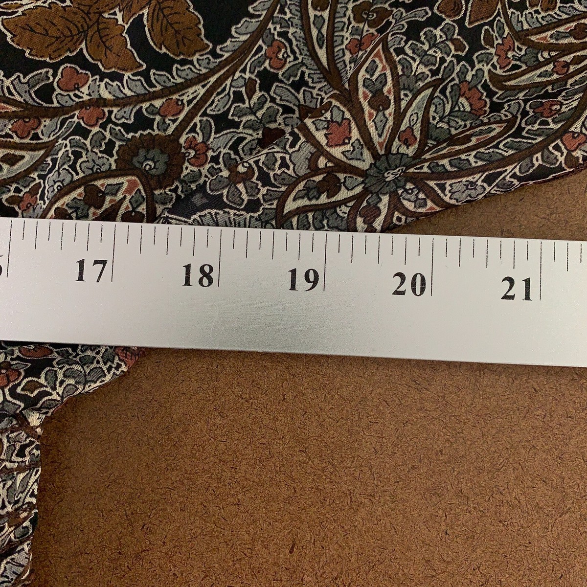 Forever 21 Chemise en Flanelle à Carreaux pour Homme, Marron