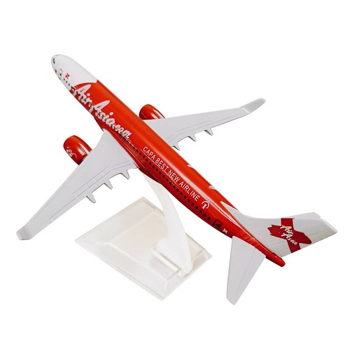 Modello Aereo Red Air Asia B737 Scala 1:400 In Lega – 16 Cm Per Collezione E Esposizione