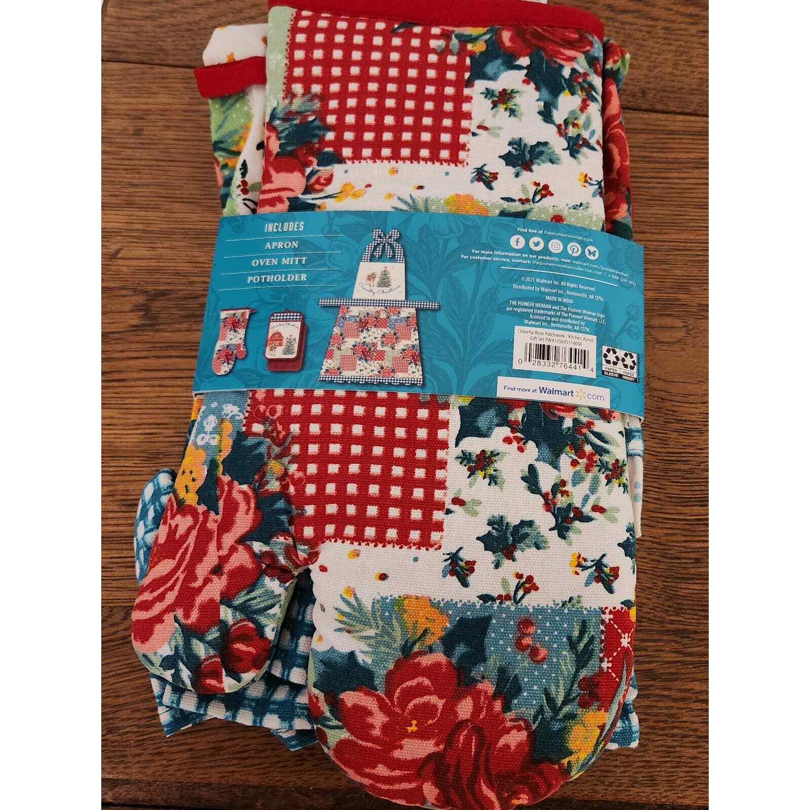 The Pioneer Woman cheerful Rose Kitchen Apron Gift Set NIP eBay