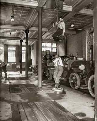 1922 WASHINGTON DC FIRE HOUSE PHOTO Fire Pole Poster Photo 13x19