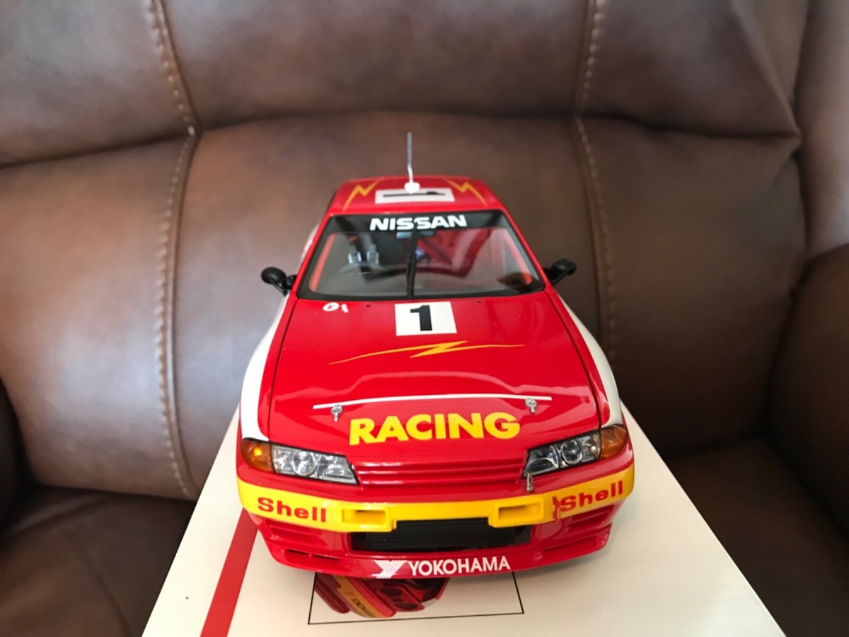 AUTOart 89279 Nissan Skyline Gt-r R32 Model Bathhurst Winner 1992