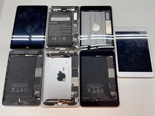 Lot of 7- Apple iPad Mini