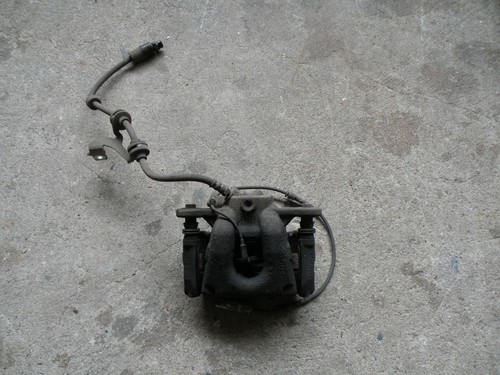 BMW 1er E81 E87 LCI Bremssattel mit Bremsträger vorne links 54/22 6774681