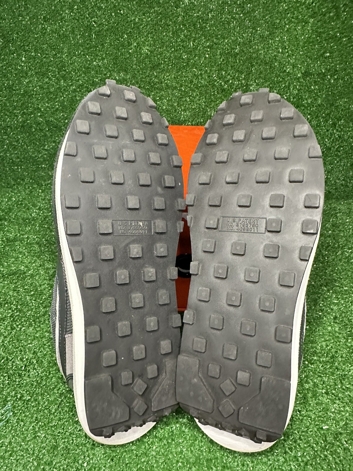 SACAI X NIKE Size 9.5 Nike LDWaffle x Sacai Black 2019