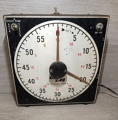 Vintage GraLab Universal Timer Model 165 Black with White Face Dimci-Gray Co