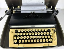 1960's - 1970's Sears Forecast 12 Manual Portable Typewriter with Case - Works