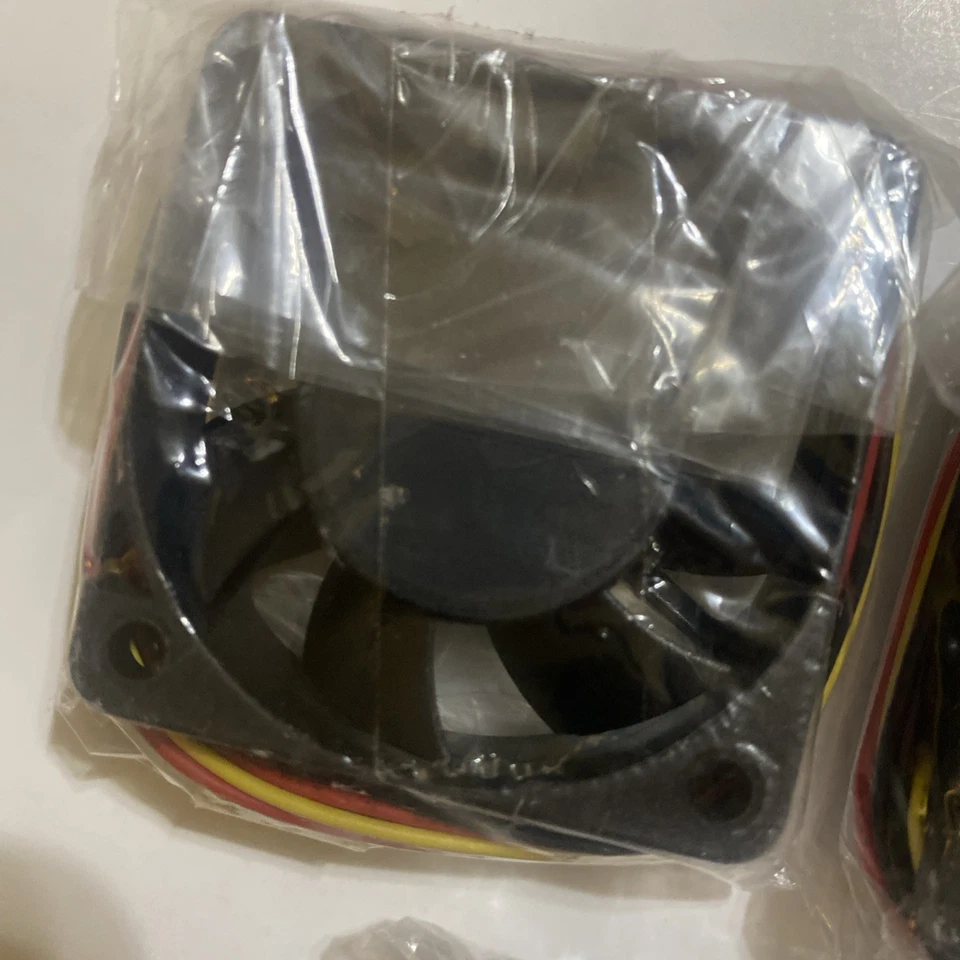 3 Sunon Maglev KDE1205PHV2 50x50x15mm Cooler Cooling Fan DC 12V 0.7W 2Pin - Image 4 of 4