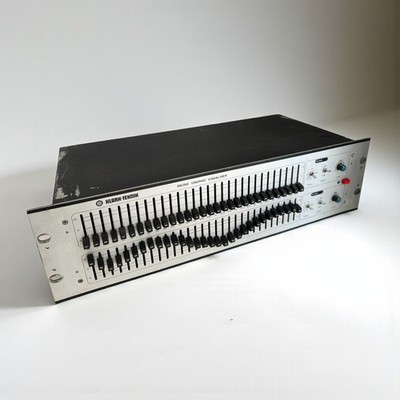 Klark Teknik DN360 2-Channel 30-Band 1/3 Octave Analog Graphic Equalizer -TESTED