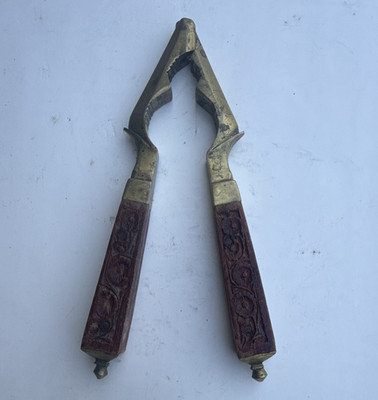 Vintage Metal Nut & Shell Cracker w/ Carved Wood Handles, Gold/Brown  10 in