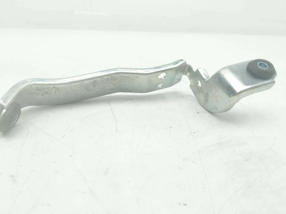 08 18 Soporte de montaje ABS Hayabusa Suzuki GSX1300R Foto 2 de 4