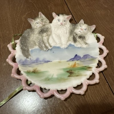 Vintage Westmoreland Milk Glass Plate Three Kittens Lace Edge 7'' Hand Painted