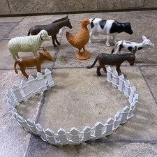 Lot of 7 Vintage Plastic Toy Farm Animals Figures w/ White Picket Fence Piece
